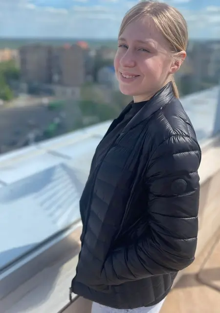 Мария из Курска, мне 19, познакомлюсь на одну ночь