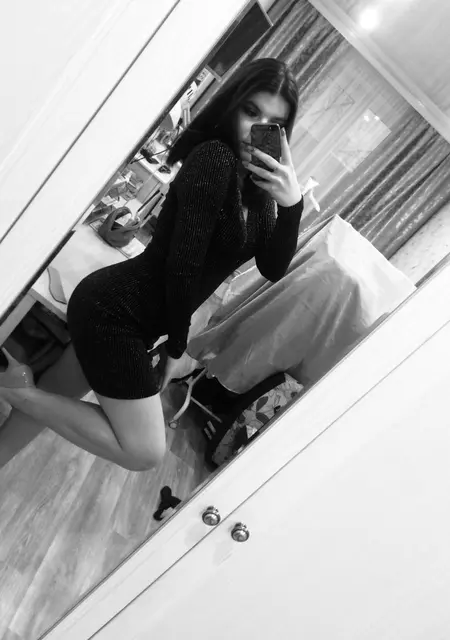 Оксана из Березников, мне 23, познакомлюсь для приятного времяпровождения