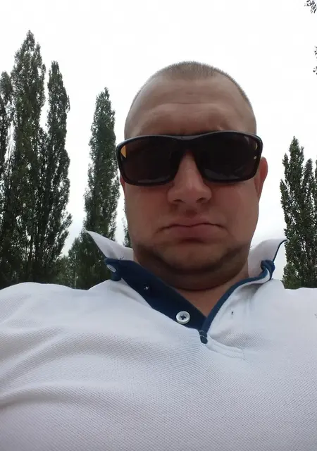 Денис из Динской, мне 38, познакомлюсь для вирта