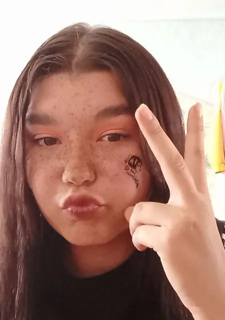 Алина из Читы, мне 20, познакомлюсь для приятного времяпровождения