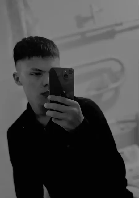 Saim из Лесозаводска, ищу на сайте знакомства на одну ночь