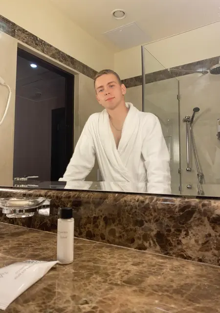 Я Женечка, 26, из Одинцова, ищу знакомства без обязательств