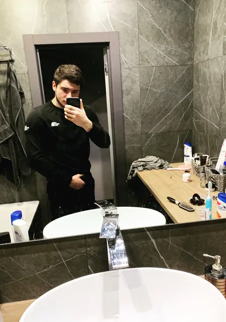 Я Александр, 26, знакомлюсь для постоянных отношений в Ржеве