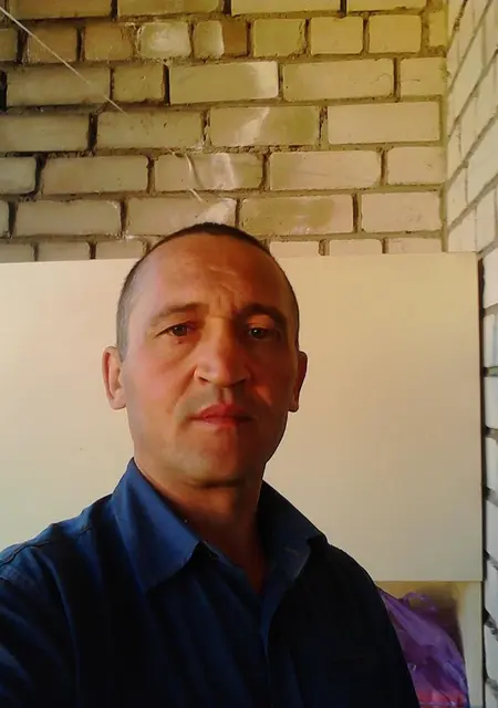 Игорь из Черняховска, ищу на сайте знакомства на одну ночь