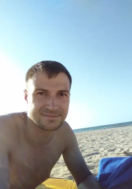 Андрей из Темрюка, мне 39, познакомлюсь для постоянных отношений