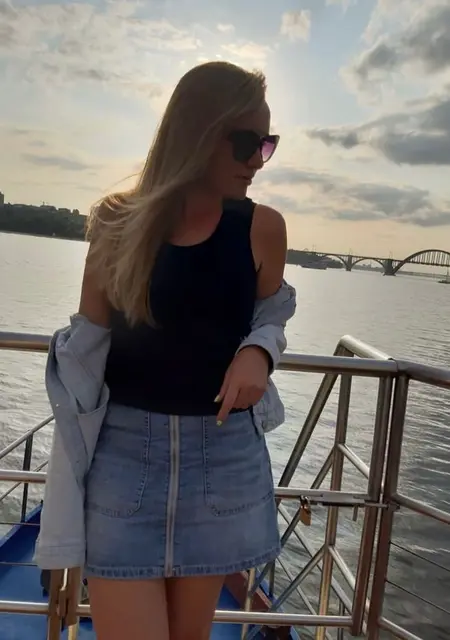 Оля из Нижнего Тагила, мне 25, познакомлюсь на одну ночь