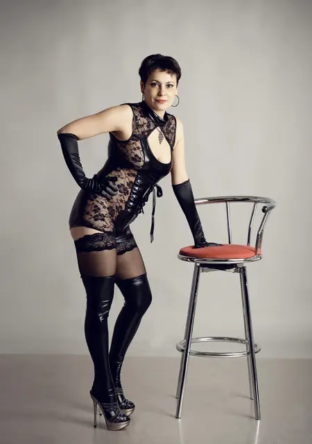 Я Лилия, 53, знакомлюсь для общения в Казани