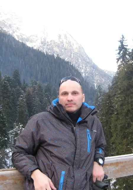 Я Александр, 43, знакомлюсь без обязательств в Таганроге