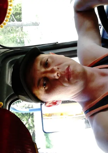 Alexei из Нижнего Новгорода, мне 46, познакомлюсь на одну ночь