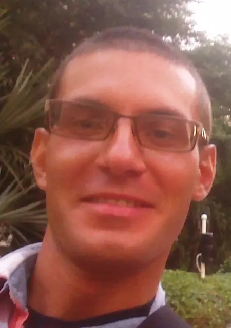 Леонид из Магадана, ищу на сайте вирта