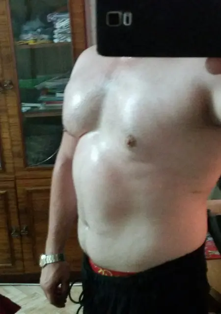 Alex из Ноябрьска, мне 40, познакомлюсь без обязательств