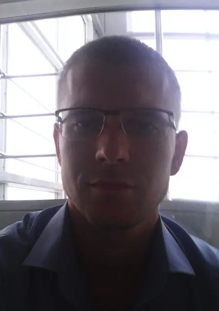 Я Игорь, 42, знакомлюсь на одну ночь в Кирове