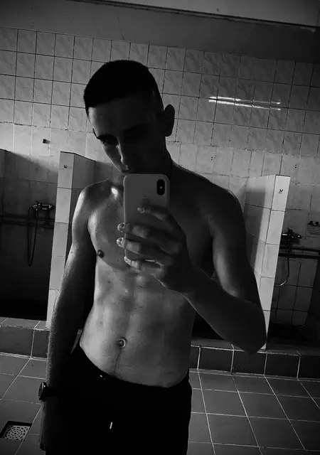 Я Antony, 25, из Ковеля, ищу знакомства на одну ночь