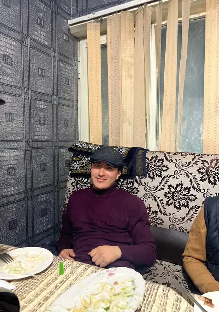 Я Али, 24, знакомлюсь без обязательств в Ханты-Мансийске