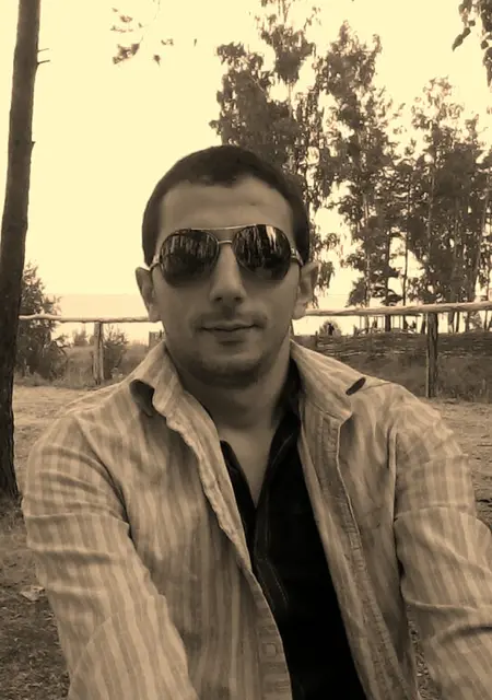 Я Maykl, 36, из Миасса, ищу знакомства на одну ночь