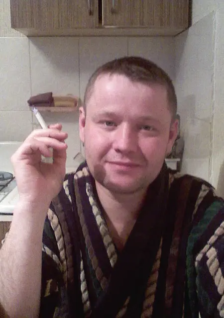 Виталий из Волжского, мне 51, познакомлюсь без обязательств