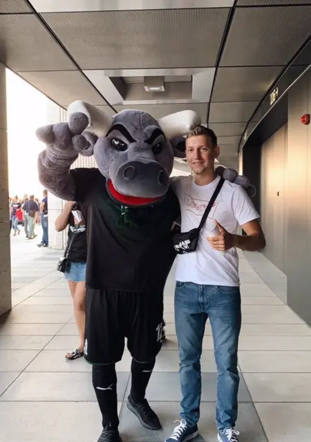 Я Александр, 25, знакомлюсь для общения в Новосибирске