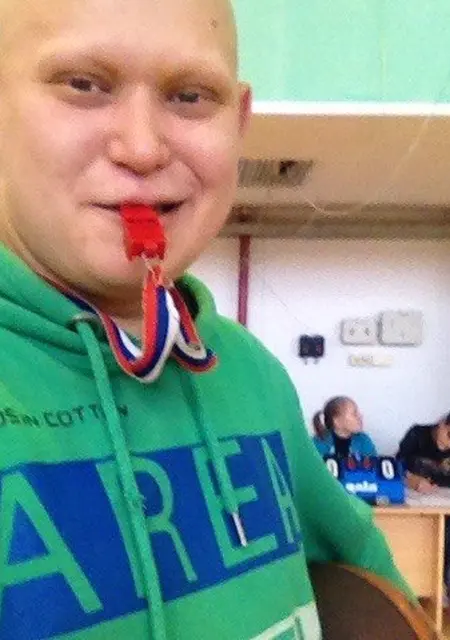 Олег из Чебоксар, ищу на сайте знакомства на одну ночь