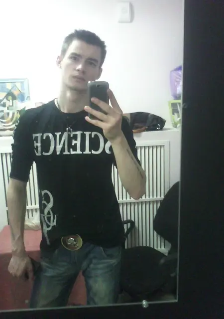 Василий из Брянска, ищу на сайте знакомства на одну ночь