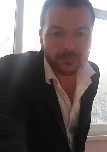 Я Shahin, 34, из Стамбула, ищу знакомство для вирта