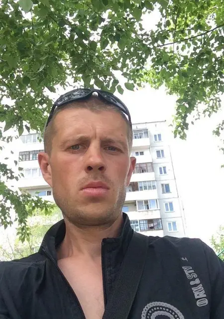 Артем из Абакана, ищу на сайте знакомства на одну ночь