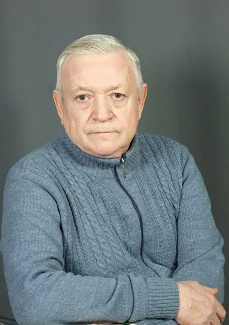 Я Алексей, 68, знакомлюсь без обязательств в Томске