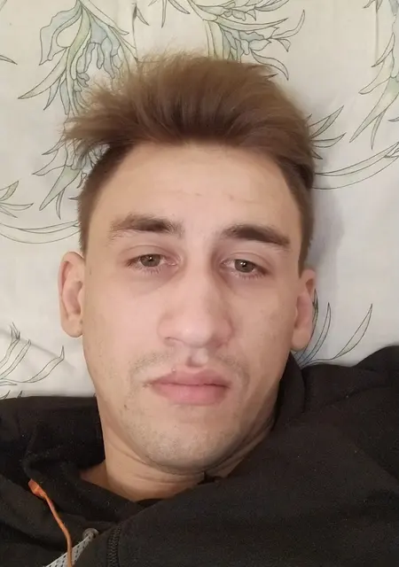 Я Алекс, 32, знакомлюсь для приятного времяпровождения в Смоленске