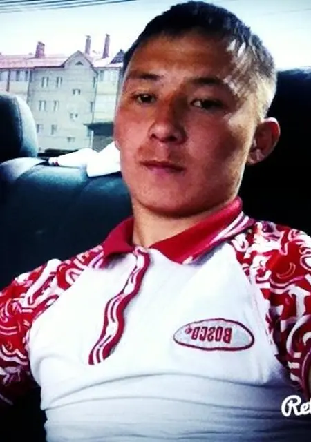 Леха из Горно-Алтайска, мне 32, познакомлюсь без обязательств