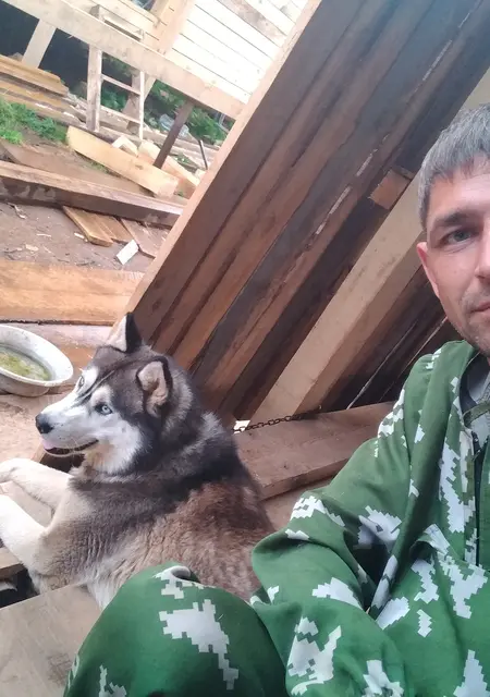 Никита из Екатеринбурга, мне 41, познакомлюсь на одну ночь