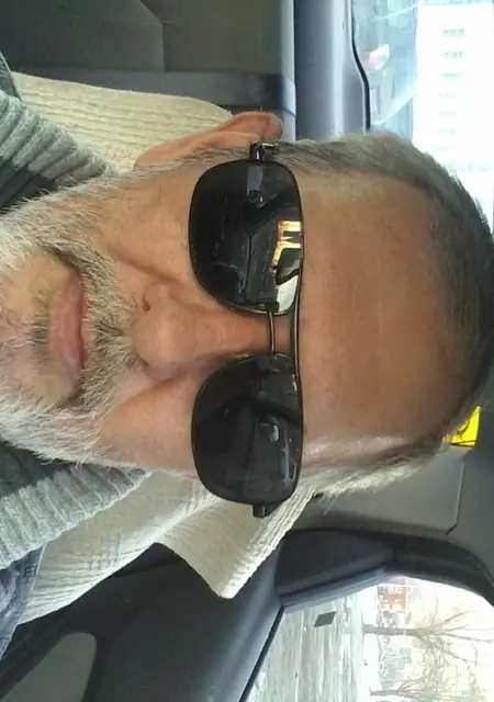 Я Толя, 67, знакомлюсь на одну ночь в Тамбове