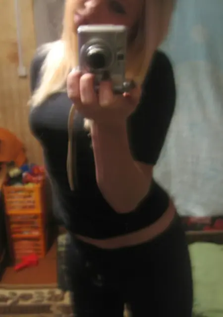 Настя из Ковылкина, мне 33, познакомлюсь на одну ночь