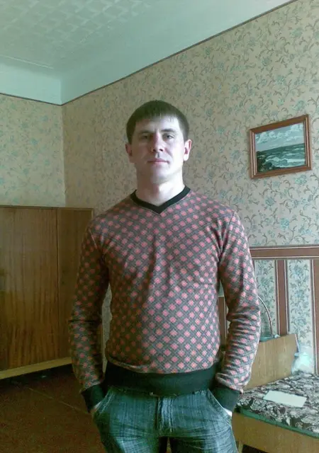 Александр из Боровичей, мне 41, познакомлюсь для дружбы