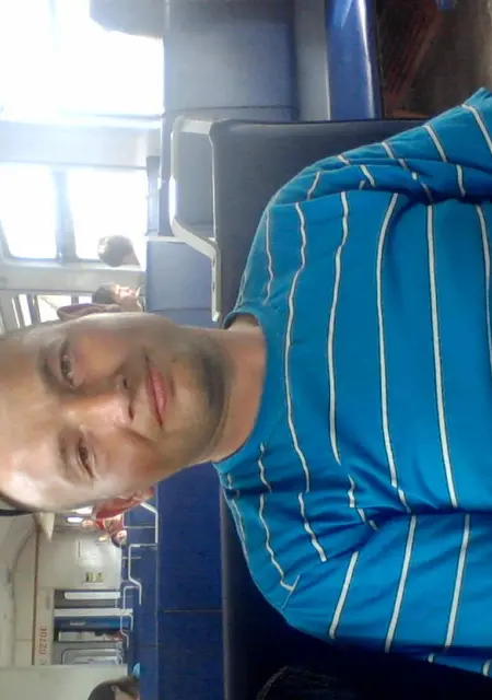 Я Динар, 40, из Агидели, ищу знакомства без обязательств