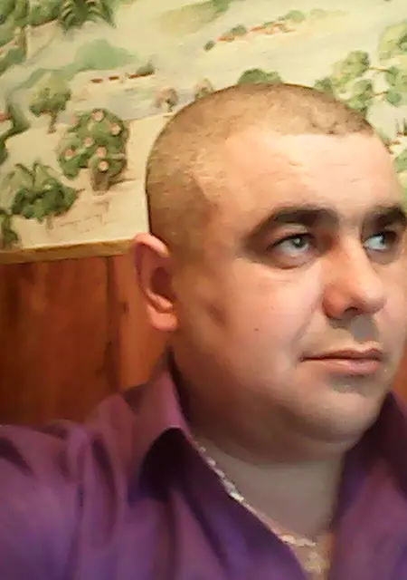 Я Nikolai, 45, знакомлюсь на одну ночь в Губкине