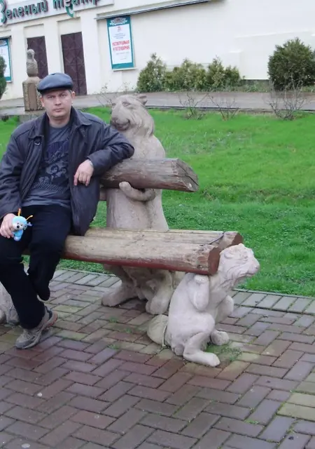 Я Егор, 54, из Афин, ищу знакомства на одну ночь