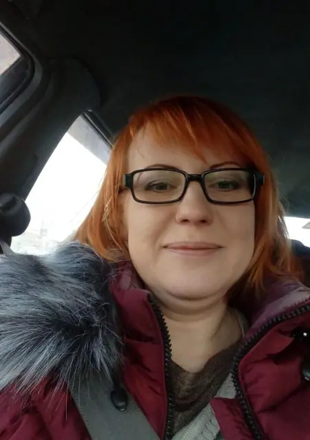 Елена из Екатеринбурга, ищу на сайте знакомства без обязательств