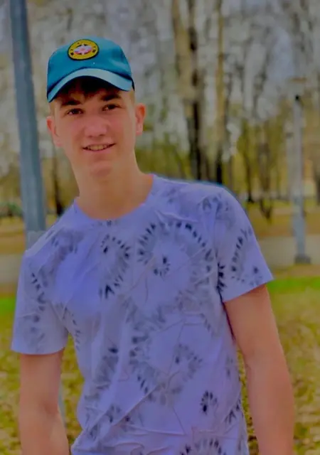 Сережа из Прокопьевска, мне 25, познакомлюсь на одну ночь