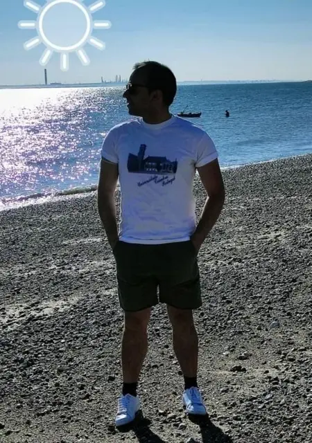 Я Mihai, 25, из Лондона, ищу знакомство