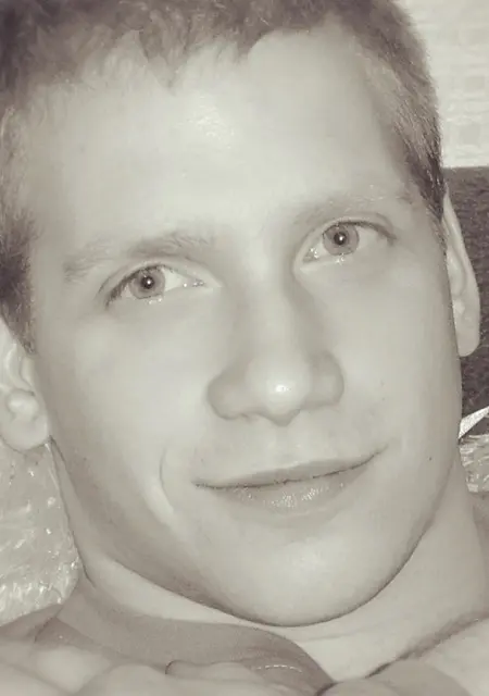 Я Zhenya, 33, знакомлюсь без обязательств в Рыбинске