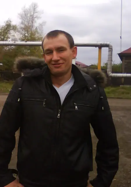 Я Максим, 41, знакомлюсь для постоянных отношений в Мариинске