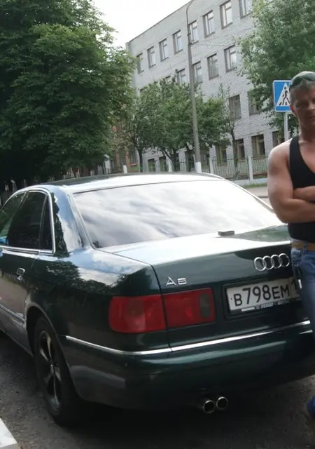 Александр из Люберец, мне 51, познакомлюсь на одну ночь