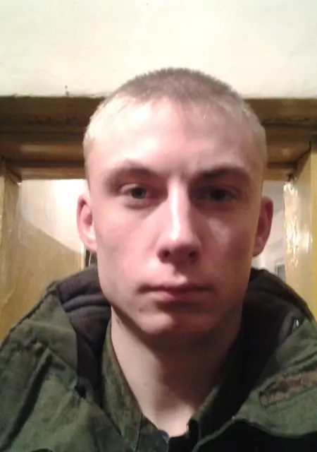 Сергей из Оленегорска, ищу на сайте знакомства на одну ночь