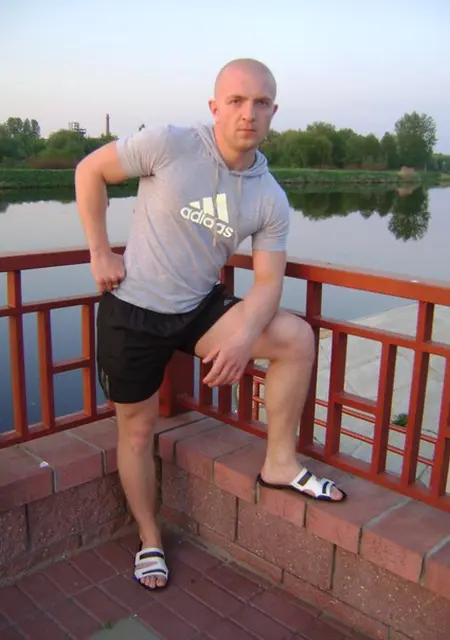 Саня из Кобрина, ищу на сайте знакомства на одну ночь