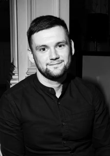 Я Виктор, 29, из Якутска, ищу знакомства без обязательств