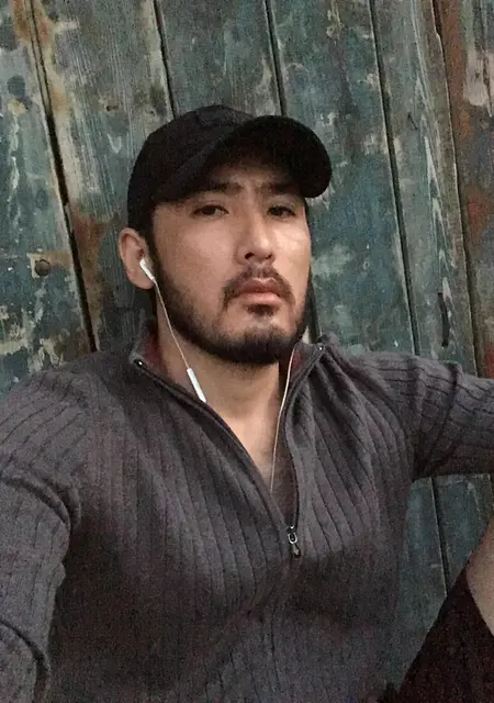 Ануар из Актобе, мне 36, познакомлюсь для постоянных отношений