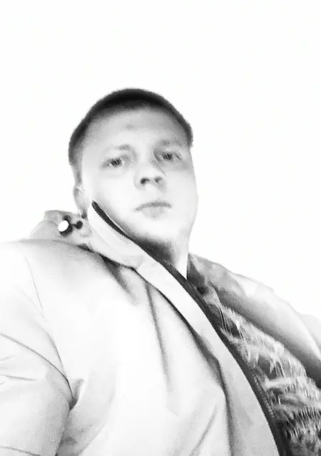 Я Артем, 38, знакомлюсь для приятного времяпровождения в Алдане