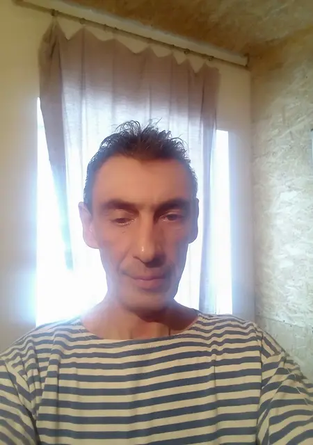 Я Валера, 56, из Екатеринбурга, ищу знакомства на одну ночь