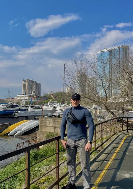 Денис из Хабаровска, мне 28, познакомлюсь для дружбы