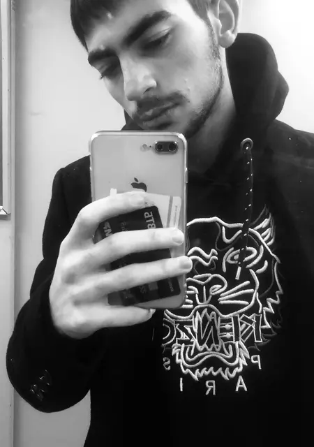 Elcin из Казани, ищу на сайте знакомства без обязательств