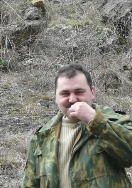 Wowik из Ессентуков, мне 54, познакомлюсь на одну ночь